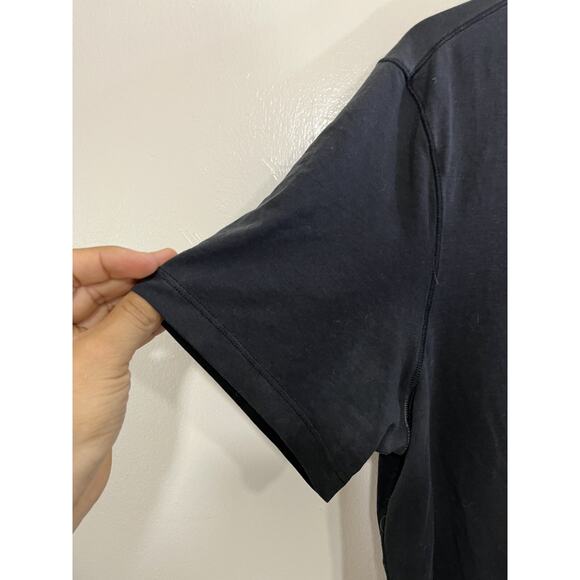 Lululemon Grunge Casual Tee Shirt Athletic Gym Training Workout Running Hiking - Picture 4 of 11